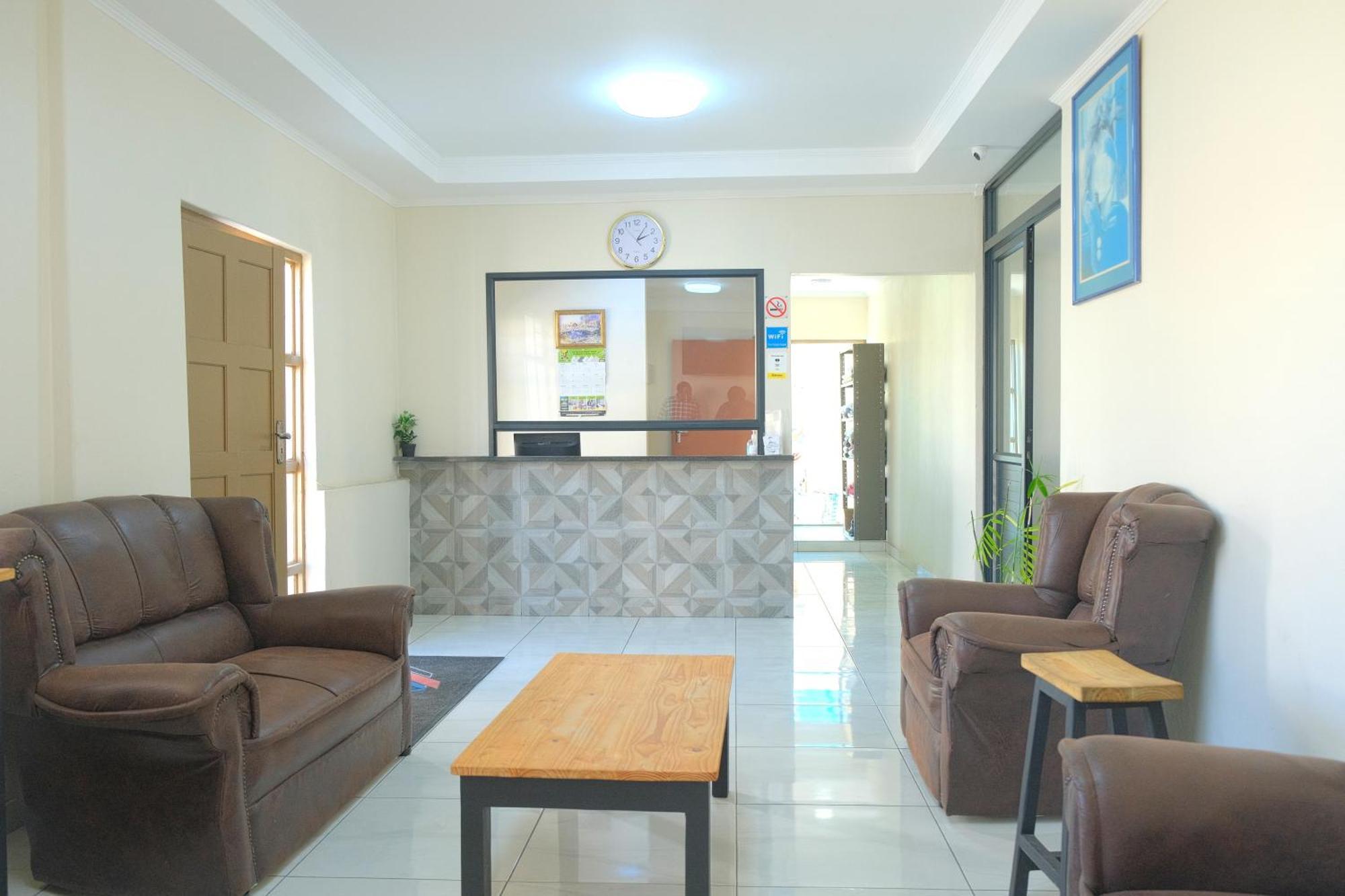 Supa Lodge Parow Esterno foto