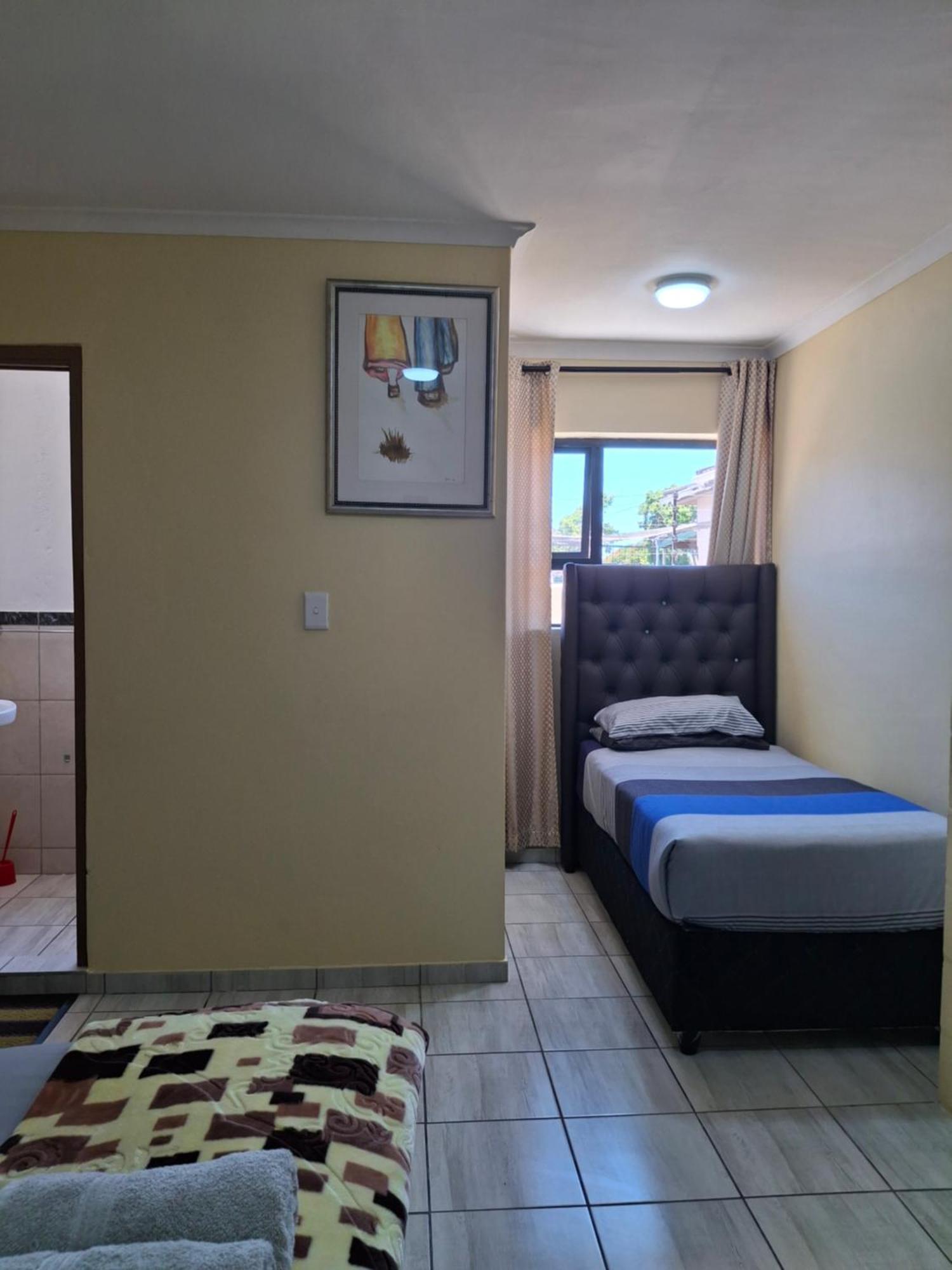 Supa Lodge Parow Esterno foto
